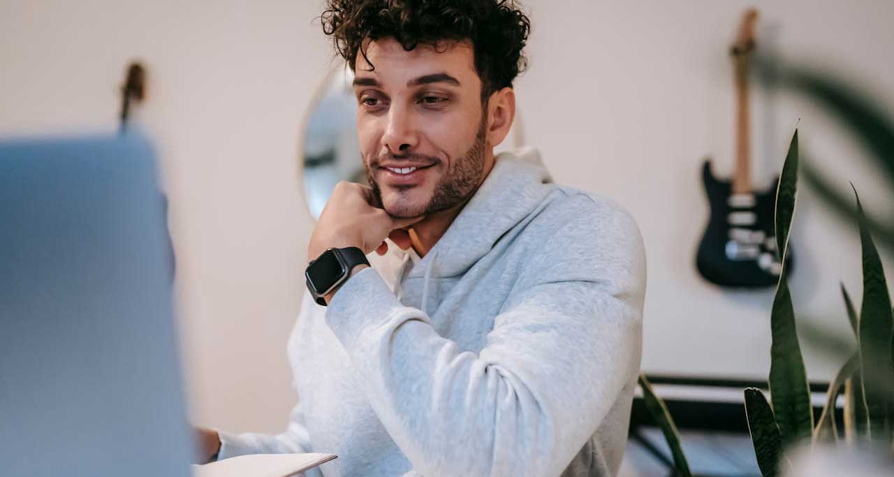 how-convert-visitors-members-lead-magnets